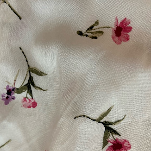 Casual Blouse - Picture 4 of 5